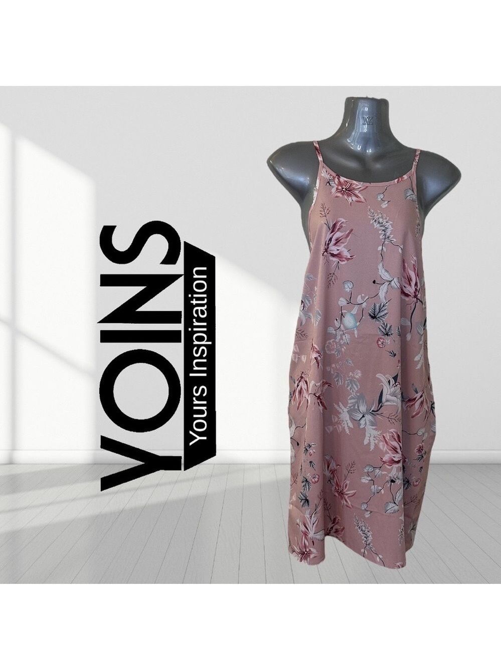 •🌼3/$15🌼 woman Summer floral dress
